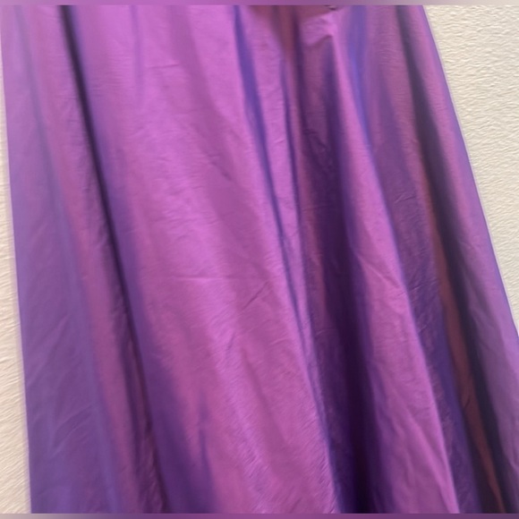 🔮 Gorgeous Tadashi Shoji Gown | Size 10 🔮 - Picture 4 of 7